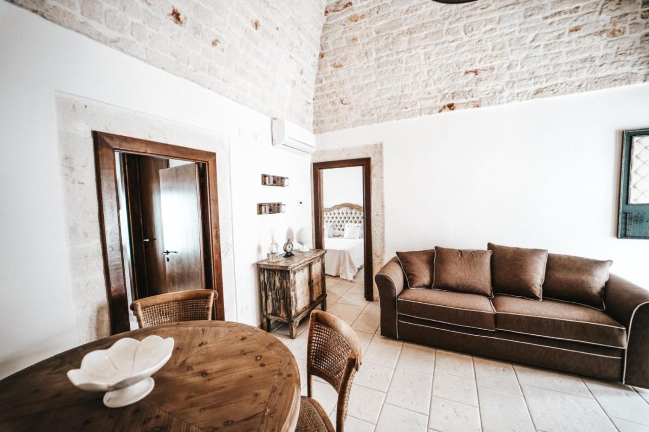 Trullo Malvasia-Trulli Anti Charme & Relax Альберобелло Экстерьер фото